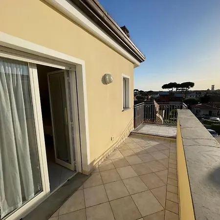 Apartment Sunset *